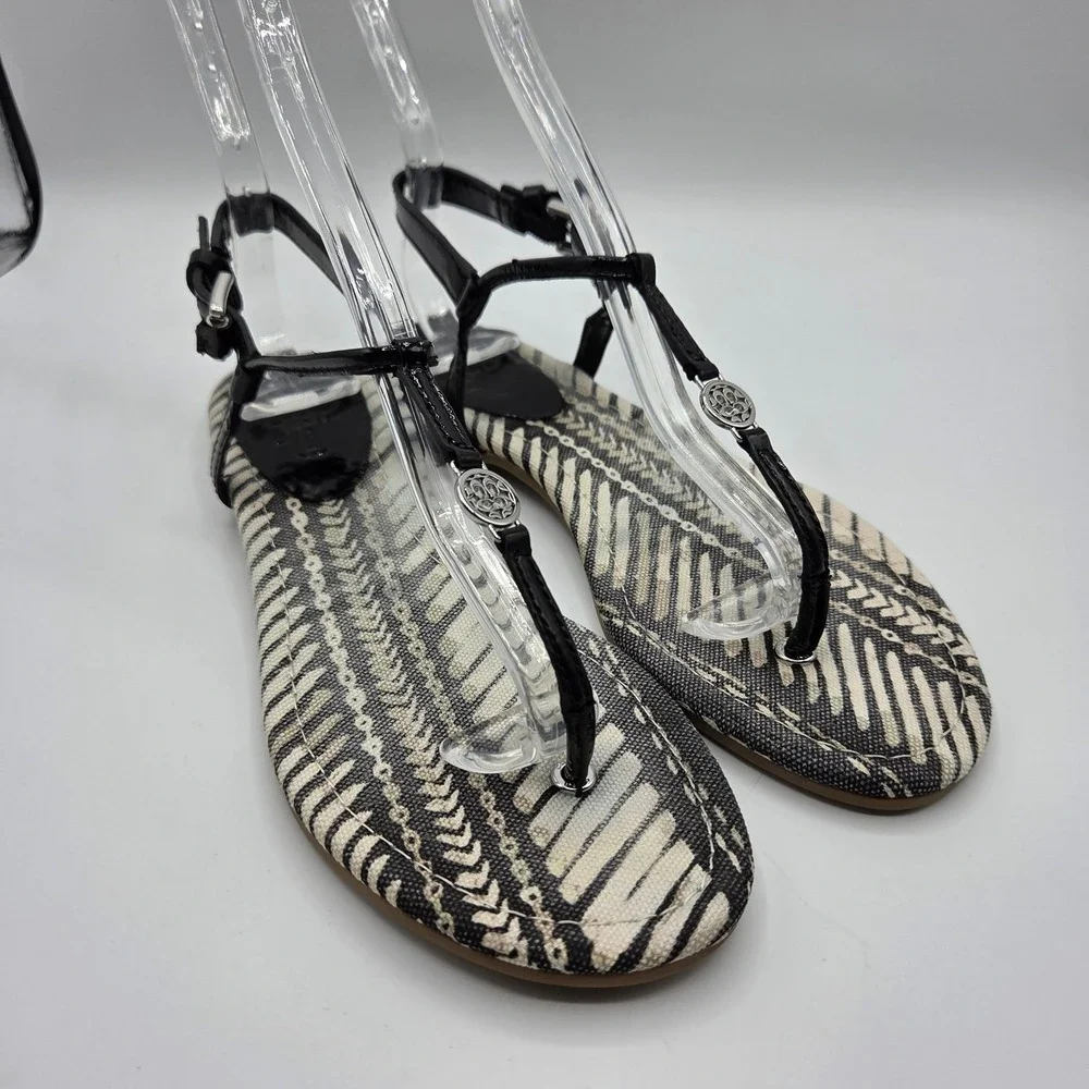 Coach Tribal Print Patent Leather Thong Sandals Boho Neutral Vacation Summer